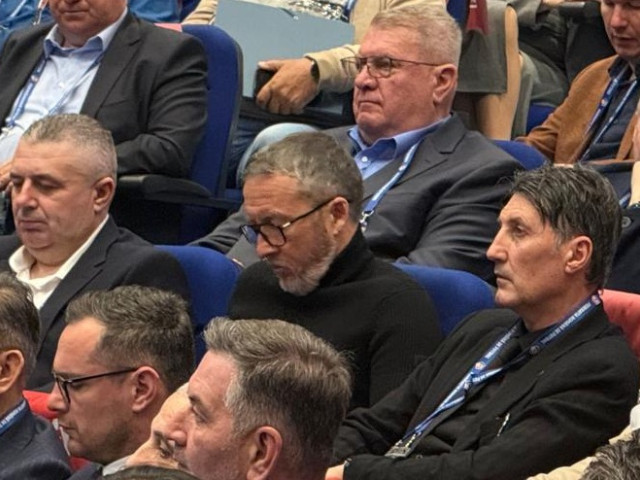 FCSB și Gigi Becali contestă președinția FRF