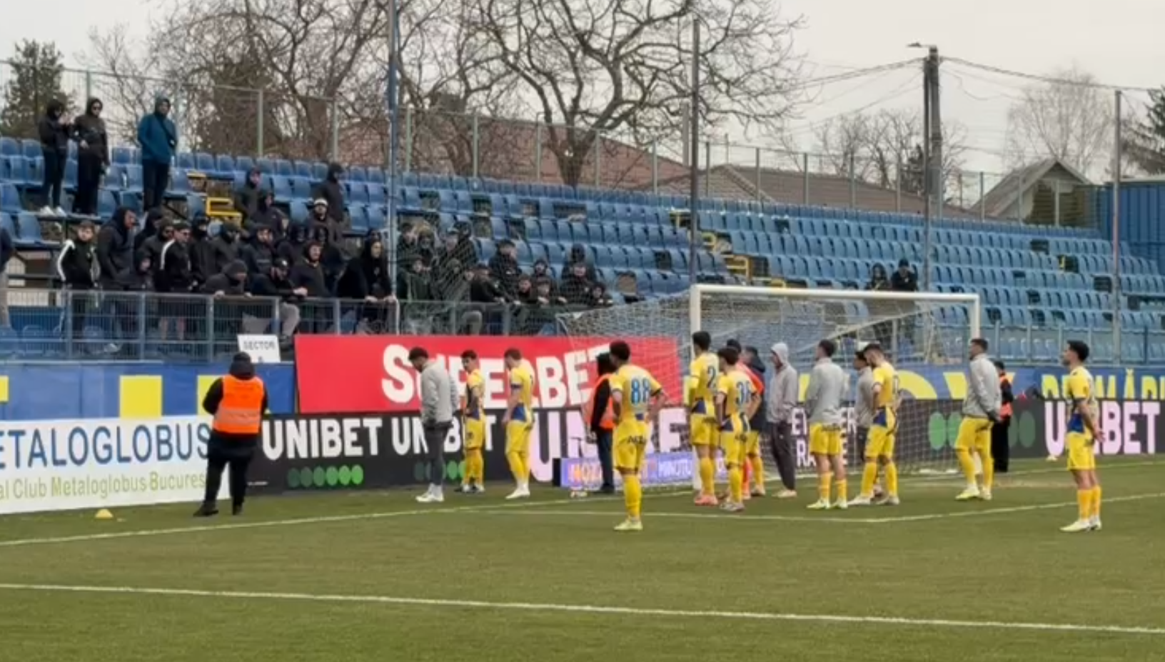 Le-au spus să plece! Fanii Petrolului nu au mai rezistat, după înfrângerea cu Metaloglobus