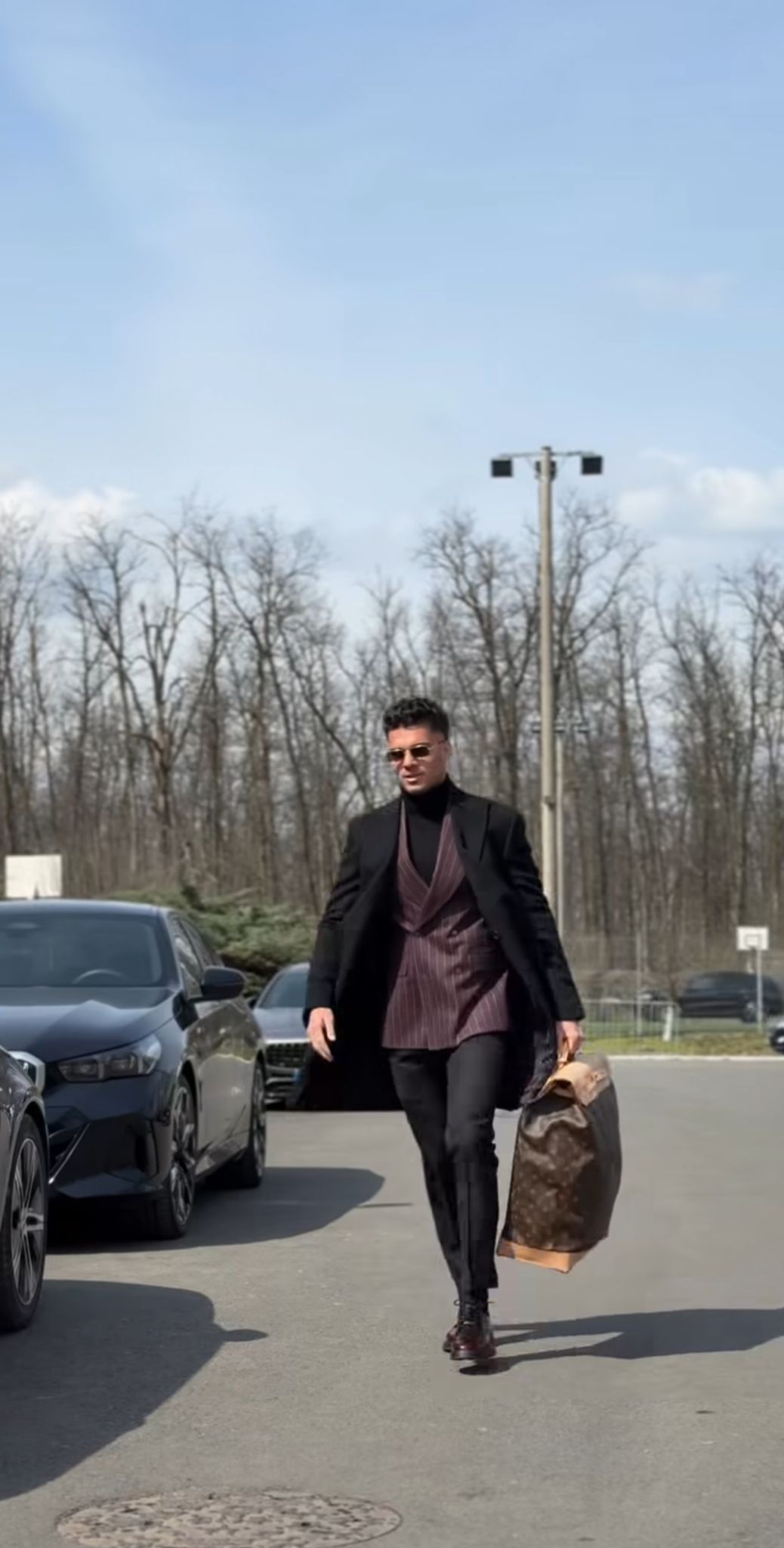 Imagine Stire Ianis Hagi a atras toate privirile la Mogoșoaia! Cine sunt primii jucători ajunși sub comanda lui Mircea Lucescu | 2review.ro