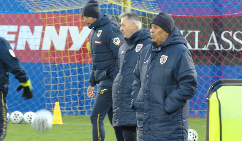 7 absenți la primul antrenament al României înaintea meciului cu Turcia. Un "Tricolor" s-a pregătit separat