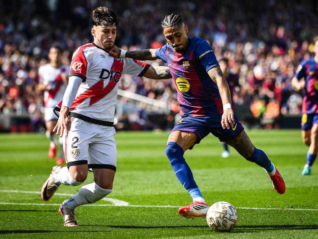 Barcelona - Rayo, LIVE VIDEO, 22:30, Digi Sport 2. Andrei Rațiu, față în față cu Lamine Yamal și Raphinha