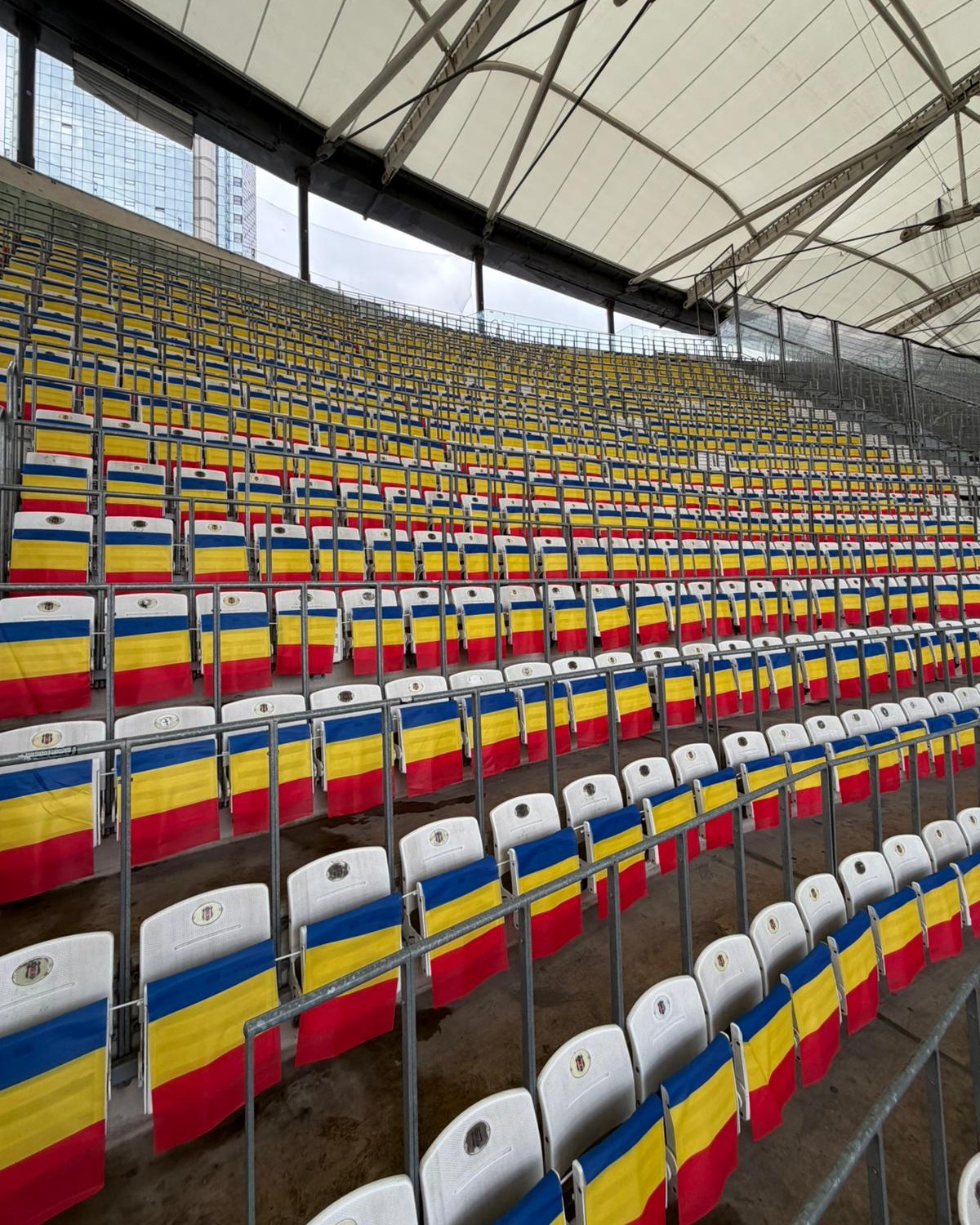 Ce îi așteaptă pe fanii României în tribunele stadionului din Turcia + Câți suporteri vor fi prezenți