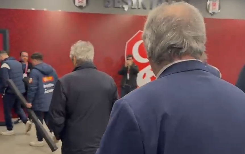 Ședință la ”Tricolori”, imediat după Turcia - România! Răzvan Burleanu și Mihai Stoichiță au coborât la vestiare