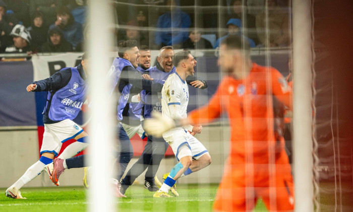 Florent Muslija a goal celebrate with his teammates during World Cup qualifier, Slovakia - Kosovo , 26. march 2026, Stad