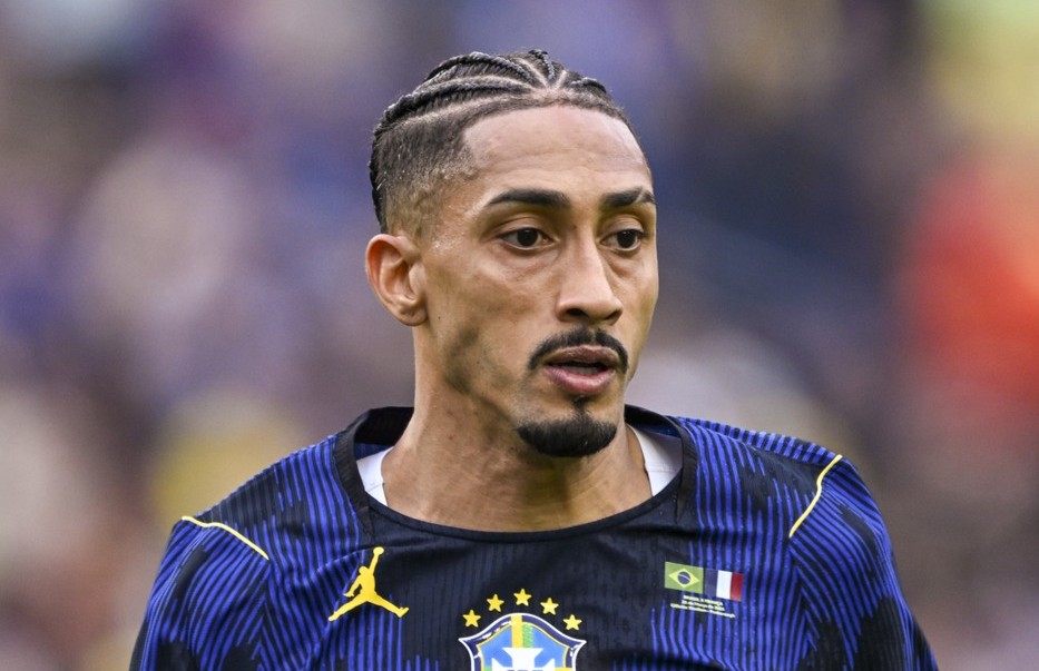 Imagine Stire Câți bani va primi Barcelona de la FIFA, după ce Raphinha s-a accidentat și e OUT 5 săptămâni | 2review.ro