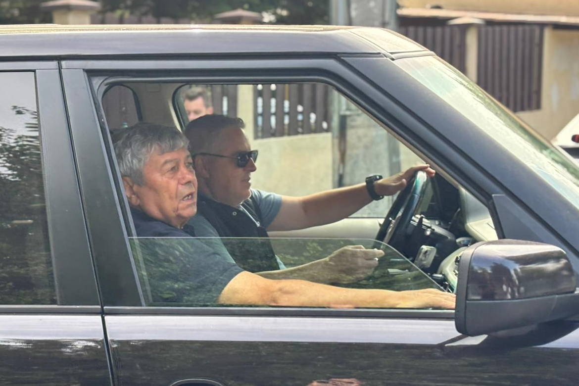 Imagine Stire Presa internațională, după ce Mircea Lucescu a fost dus de urgență la spital: ”Șoc imens în fotbal!” | 2review.ro