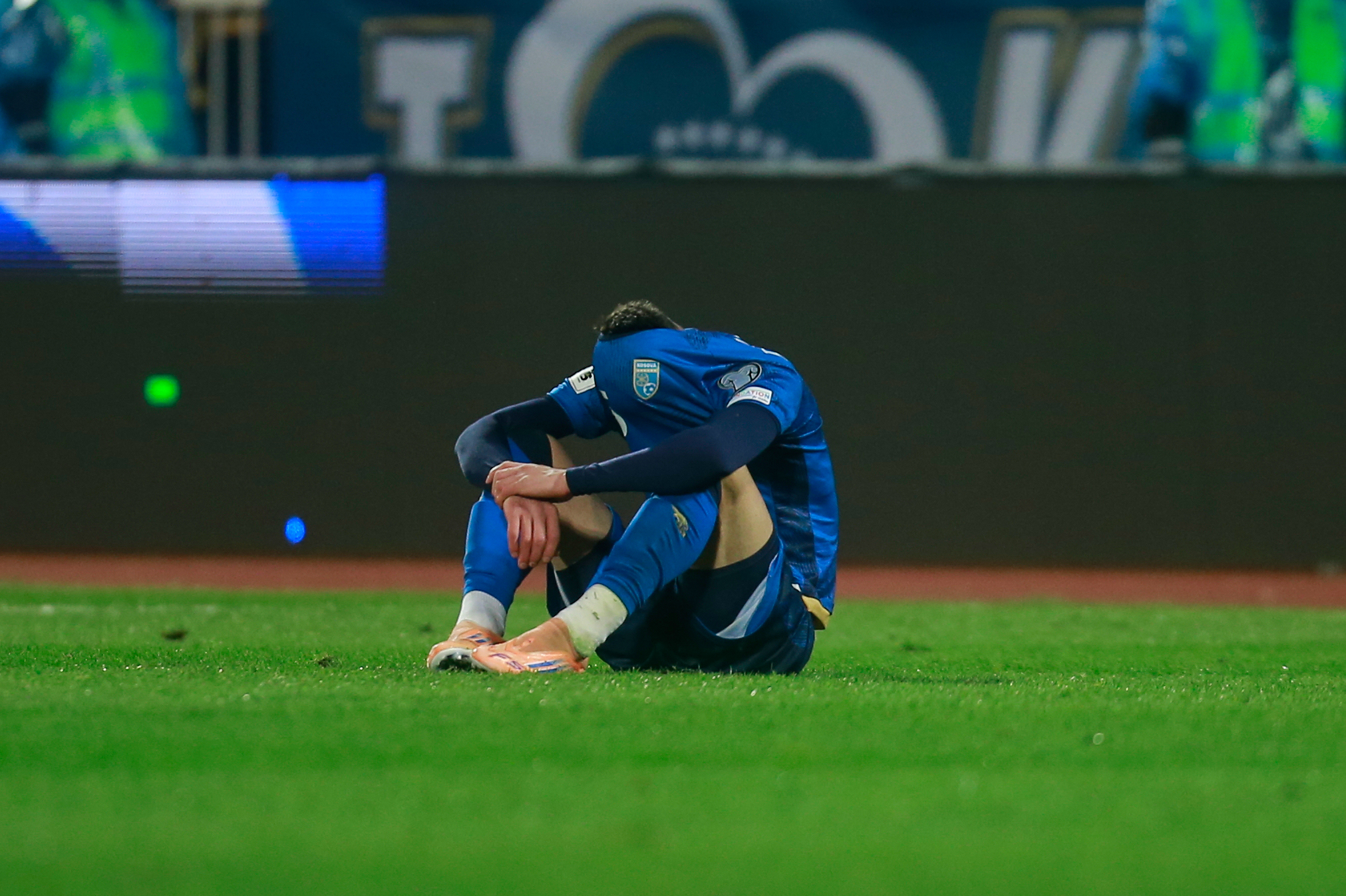 ”O lovitură care a pus capăt visului a milioane de oameni”. Reacția kosovarilor, după ce au ratat calificarea la Mondial