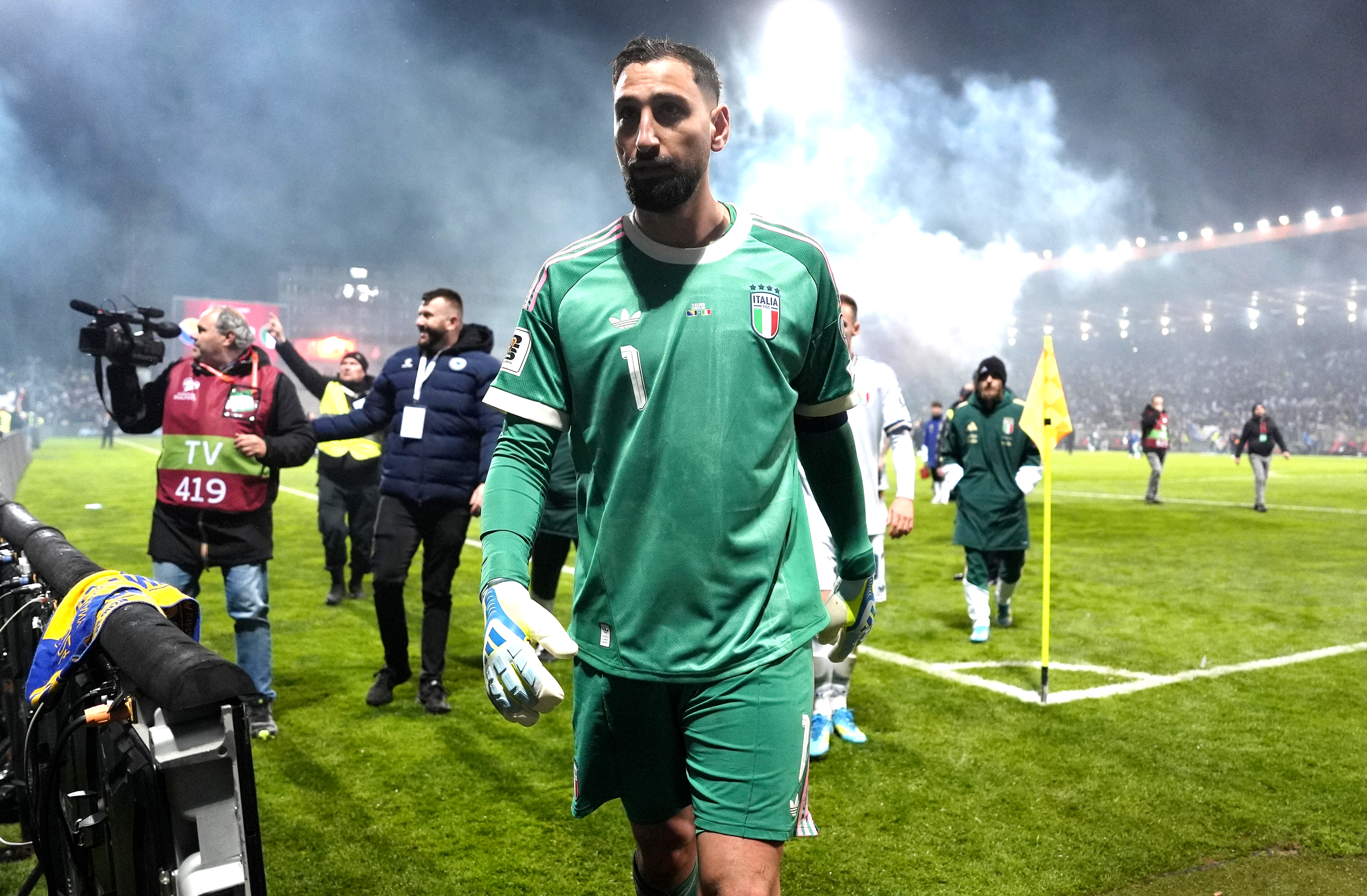 Imagine Stire Îngenuncheat în Bosnia, Donnarumma a rupt tăcerea după ce Italia a ratat prezența la CM 2026 | 2review.ro