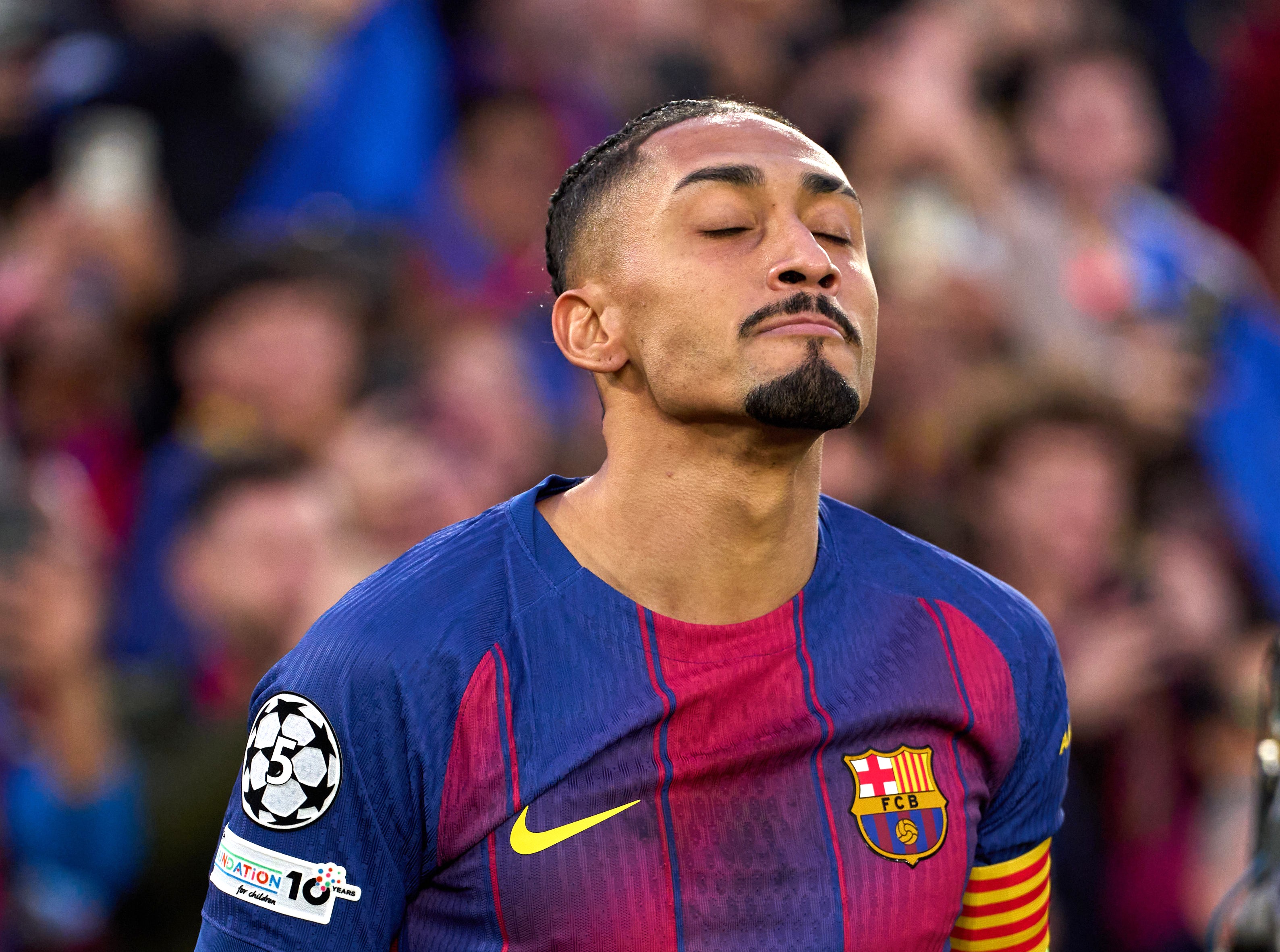 Imagine Stire Barcelona a ieșit la atac, după accidentarea lui Raphinha: ”Este o rușine. Exasperant” | 2review.ro