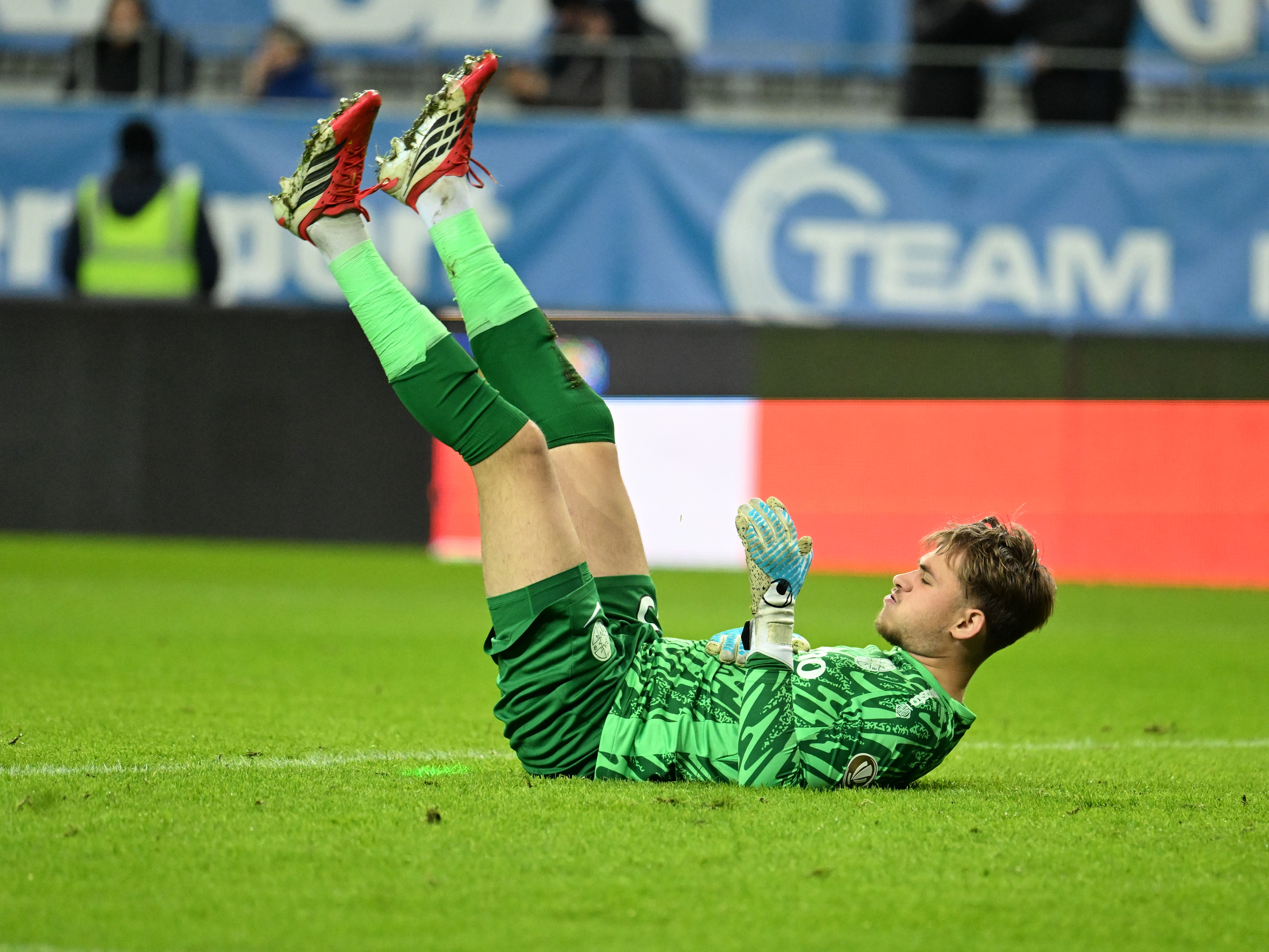 Imagine Stire Matei Popa a vrut să nu mai fie portar! Dezvăluirea lui Mirel Rădoi | 2review.ro