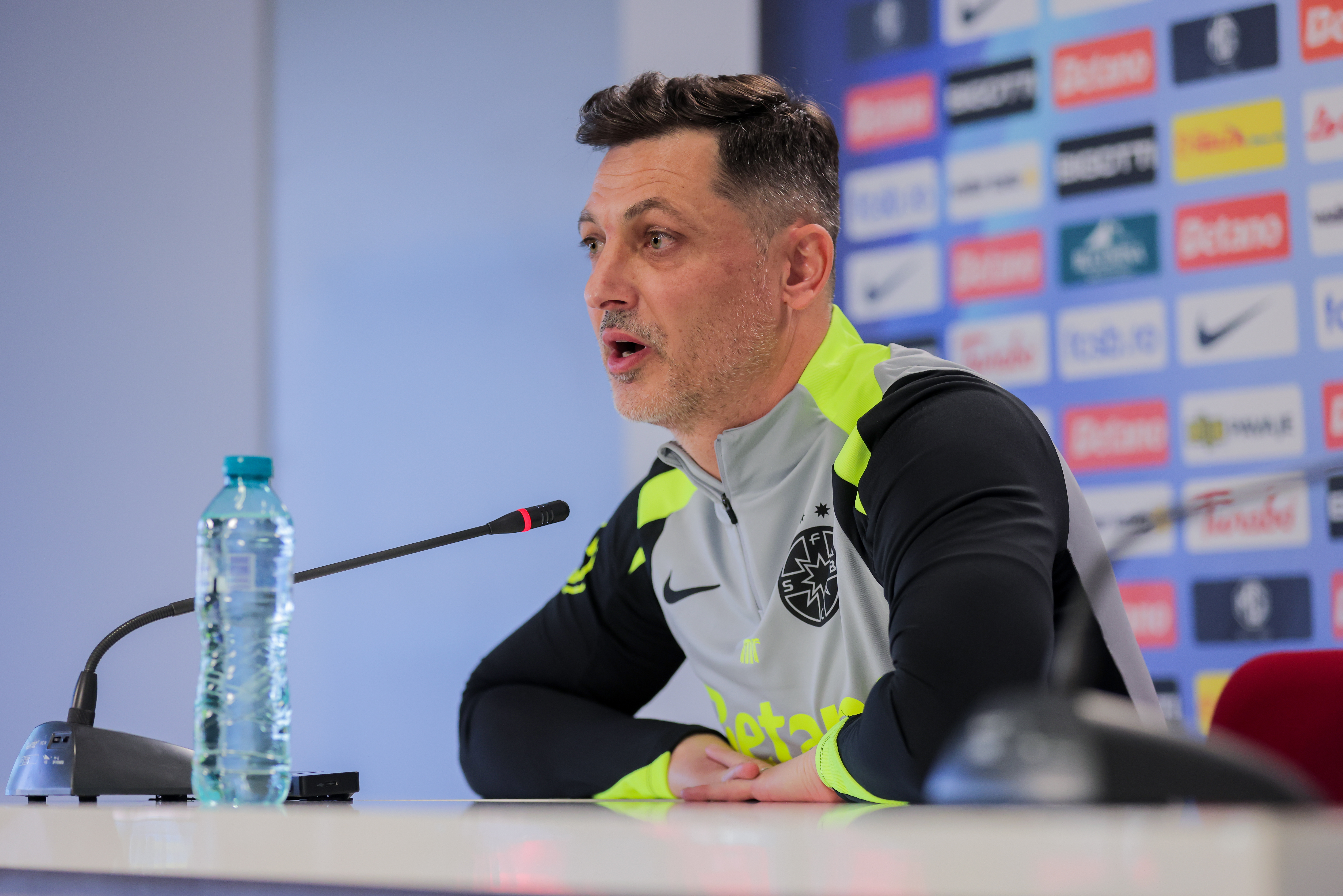 Imagine Stire Mirel Rădoi a vorbit de problemele de la FCSB, înainte de meciul cu FC Botoșani: ”Mi-a fost greu” | 2review.ro