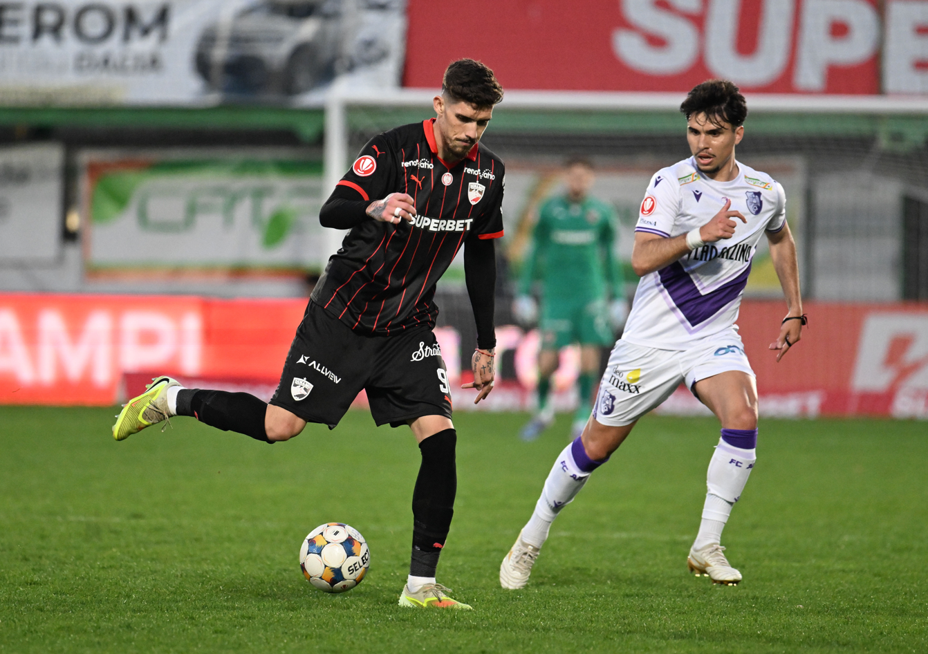 Imagine Stire FC Argeș - Dinamo 1-0, ACUM, pe Digi Sport 1. GOOOL! Matos a marcat din penalty! | 2review.ro