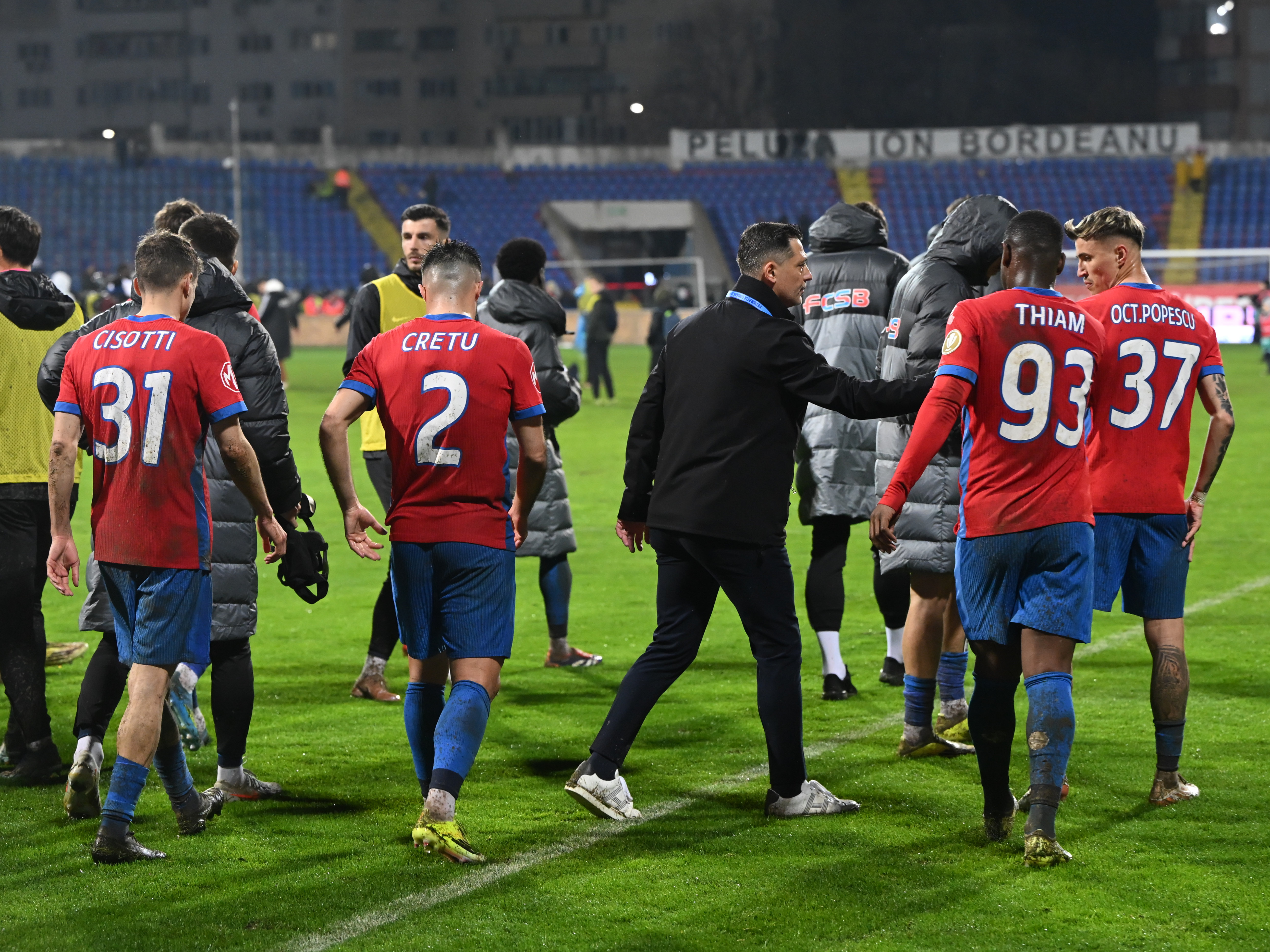 Imagine Stire Gigi Becali n-a avut milă de ”fotbalistul de mare clasă” de la FCSB, după eșecul de la Botoșani: ”Bă, du-te!” | 2review.ro