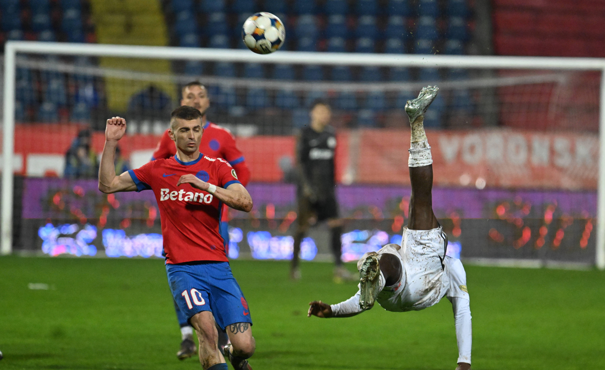 Imagine Stire Antrenorul nu l-a vrut pe ”cel mai talentat fotbalist din România”: ”Domn`e, nu e normal” | 2review.ro