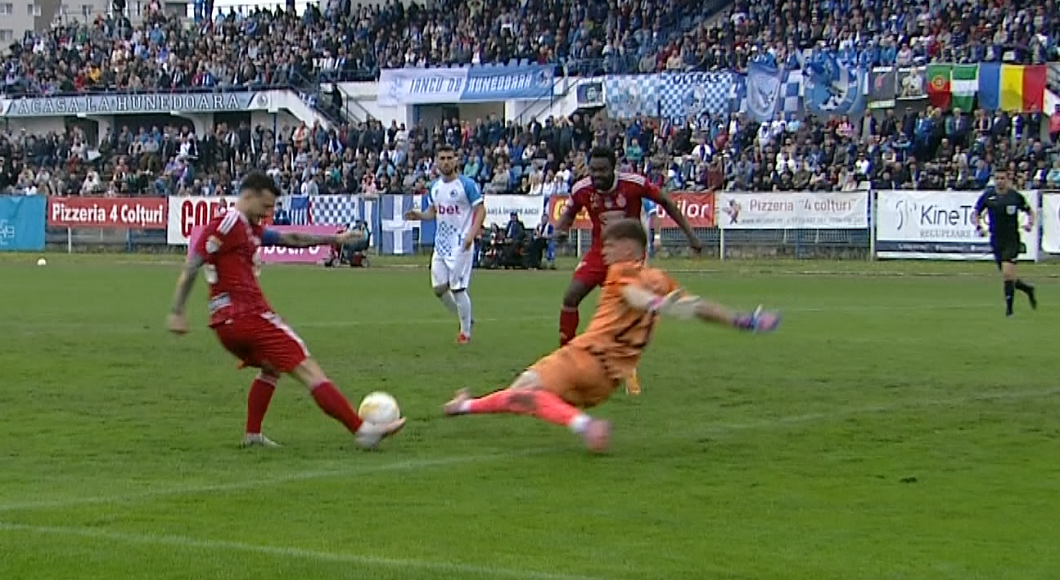 Imagine Stire Corvinul - Sepsi 0-0, DGS 1. Matei a cerut penalty! Programul etapei 2 din Liga 2 | 2review.ro