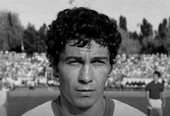 Imagine Stire Dinamo București, despre Mircea Lucescu: Imagine veșnică a unui simbol | 2review.ro