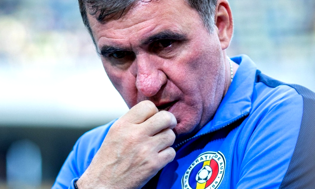 Imagine Stire Dărâmat! Gică Hagi a început să plângă, după moartea lui Mircea Lucescu: Vă rog frumos! | 2review.ro