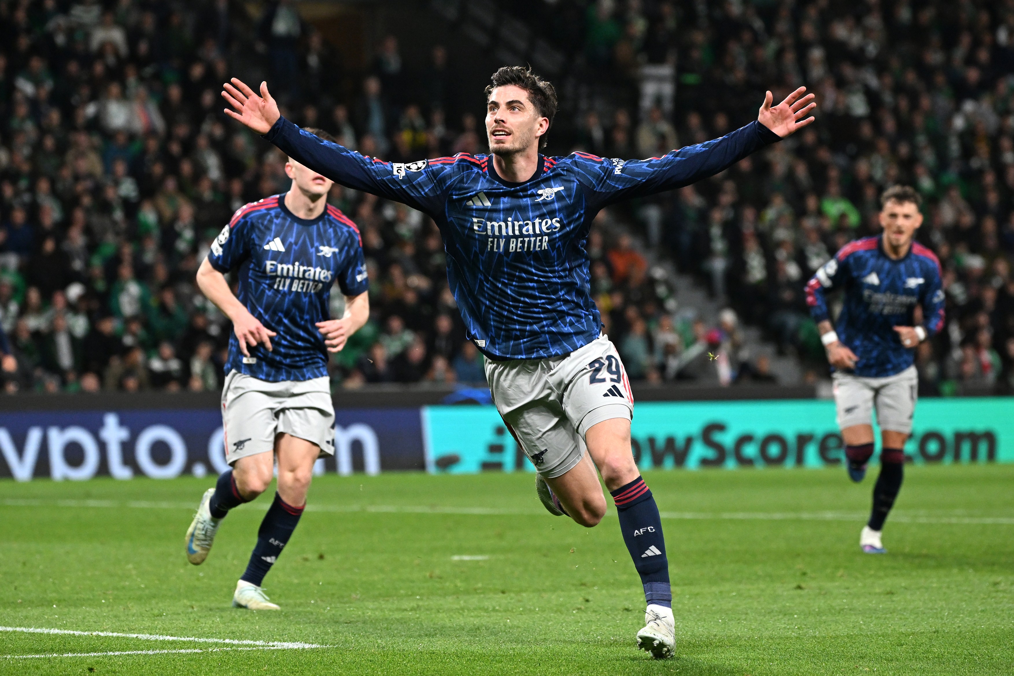 Imagine Stire Sporting - Arsenal 0-1 | Englezii au dat lovitura în minutul 90+1 și au prima șansă la calificare | 2review.ro