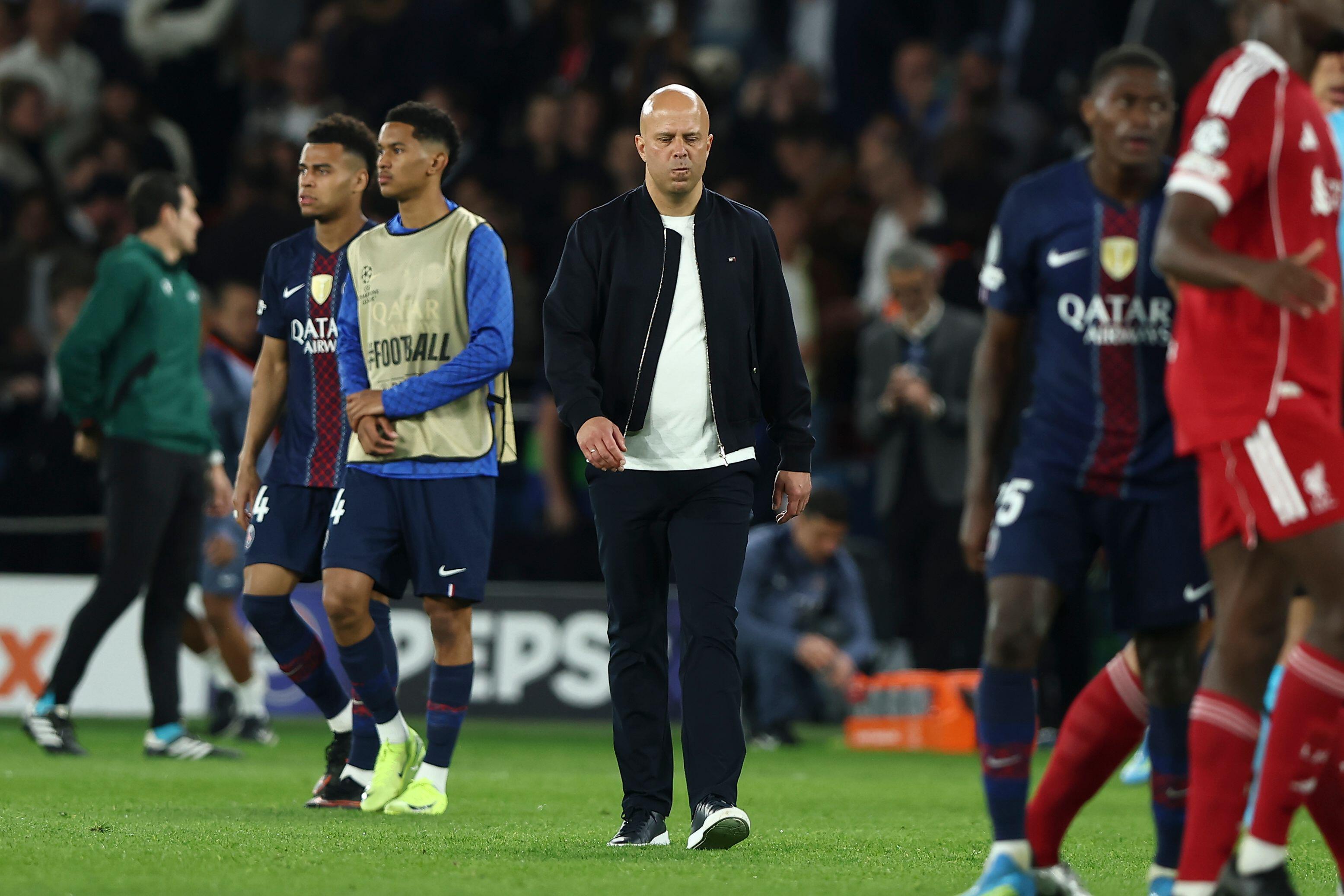 Imagine Stire Arne Slot a făcut anunțul, după ce Liverpool a pierdut cu PSG în sferturile Champions League | 2review.ro