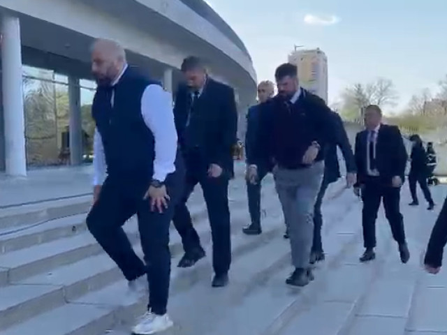 Poza pentru articolul Impresionant! Decizia celui mai bogat om din Ucraina, la două zile după moartea lui Mircea Lucescu