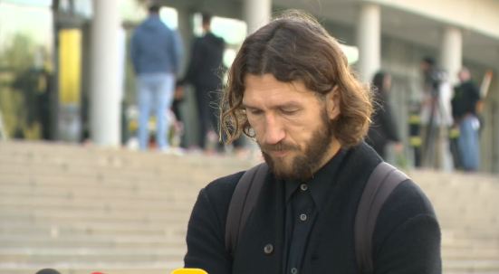 Imagine Stire ”Propulsat” de Mircea Lucescu la Barcelona, a venit ”cu capul în pământ” la catafalcul fostului tehnician | 2review.ro