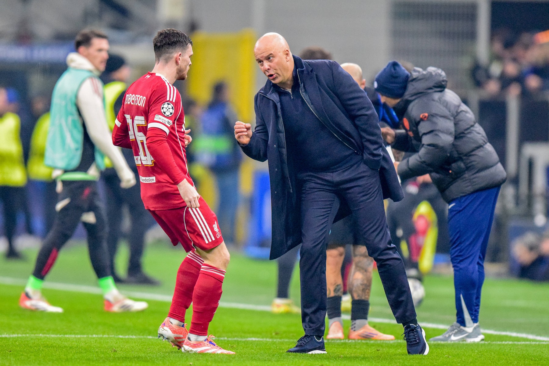 Imagine Stire Și-a anunțat plecarea de la Liverpool, a doua zi după eșecul cu PSG! | 2review.ro