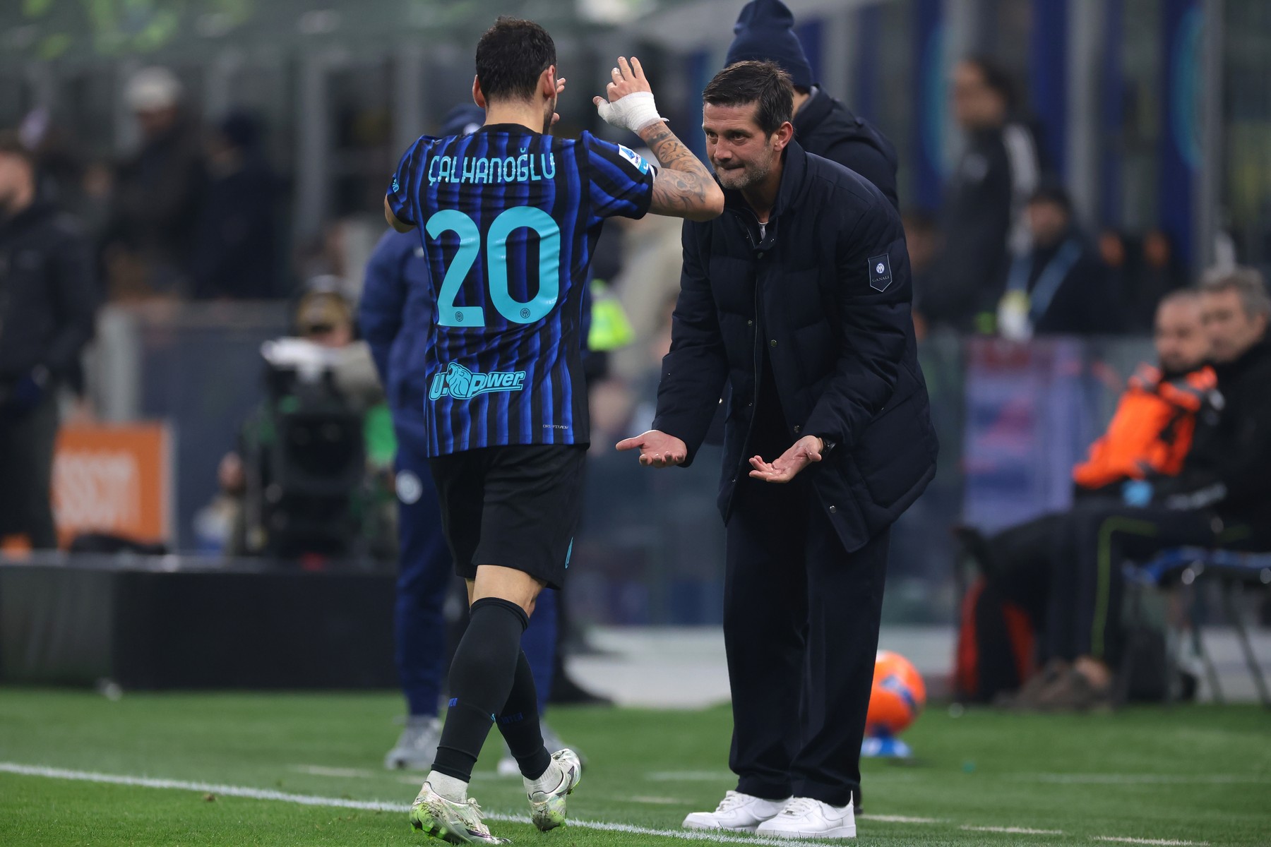 Imagine Stire Răsturnare de situație! Cristi Chivu s-a răzgândit: ”Nu are nicio îndoială” | 2review.ro