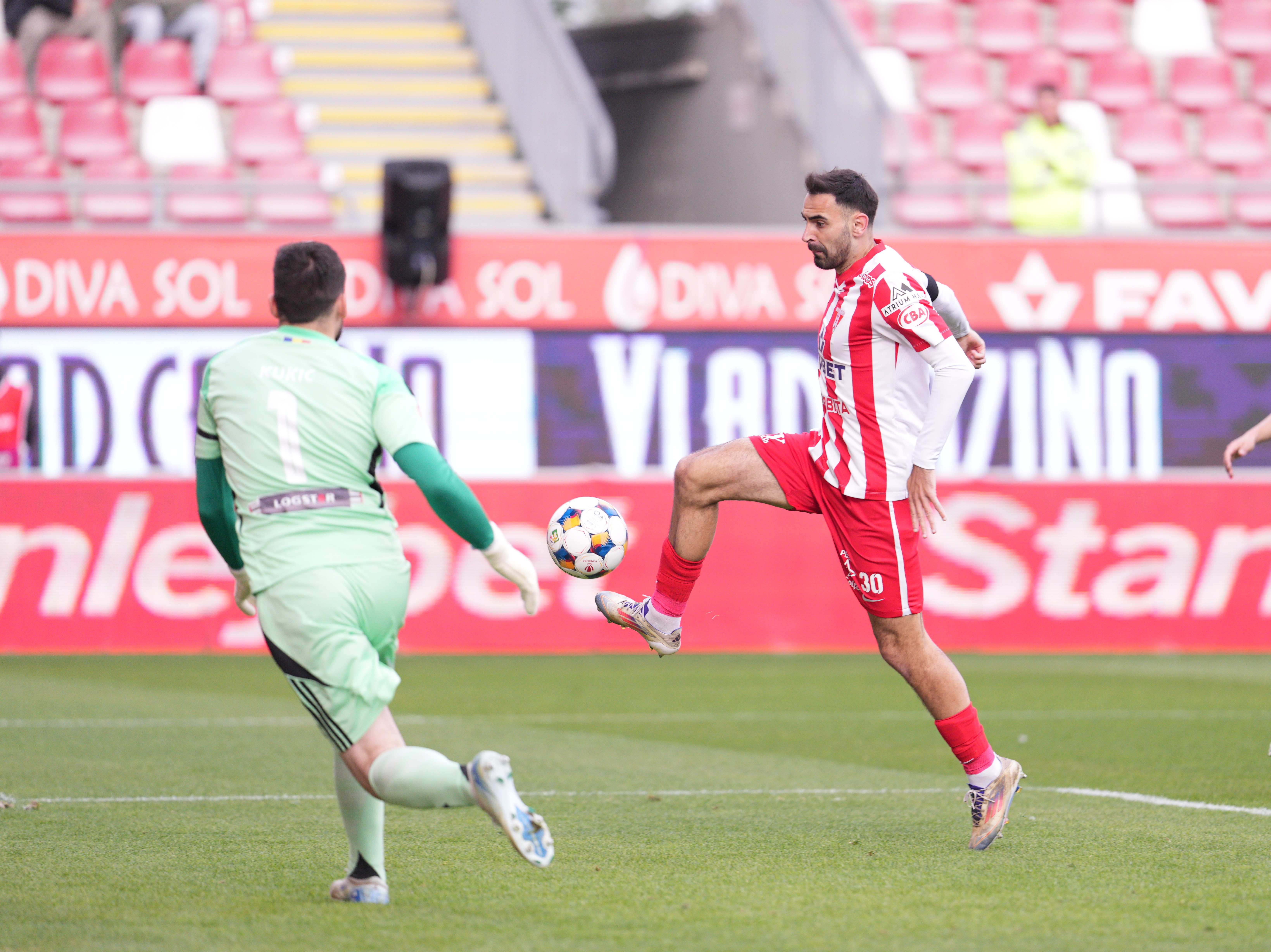 Imagine Stire UTA - FC Botoșani 3-1. Arădenii s-au distanțat în fruntea clasamentului din play-out | 2review.ro