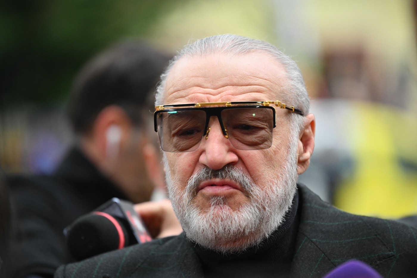 Imagine Stire Reacția lui Gigi Becali, după ce a rămas fără permis de conducere. Ce decizie categorică a luat | 2review.ro