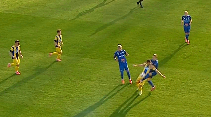 Imagine Stire Unirea Slobozia - Petrolul 1-0 DGS 1. Albu a deschis scorul! | 2review.ro