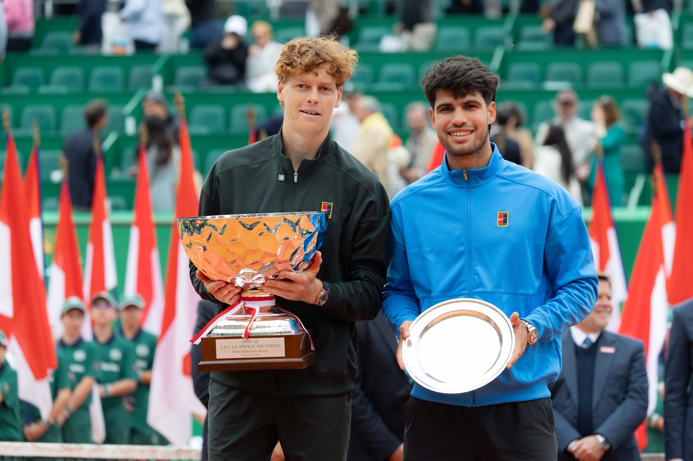 Nu numai trofeul! Jannik Sinner, lovitură pentru Carlos Alcaraz, după finala de la Monte Carlo