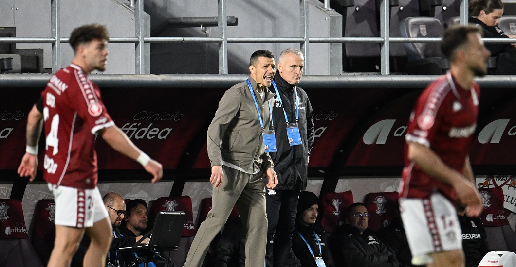 Imagine Stire Gâlcă i-a răspuns în direct lui Dobre, după ce jucătorul Rapidului s-a plâns de tactică | 2review.ro