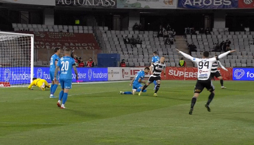 Imagine Stire ”U” Cluj - Universitatea Craiova 1-0, ACUM, Digi Sport 1. GOOOL! Stanojev a deschis scorul! Oltenii, în 10! | 2review.ro