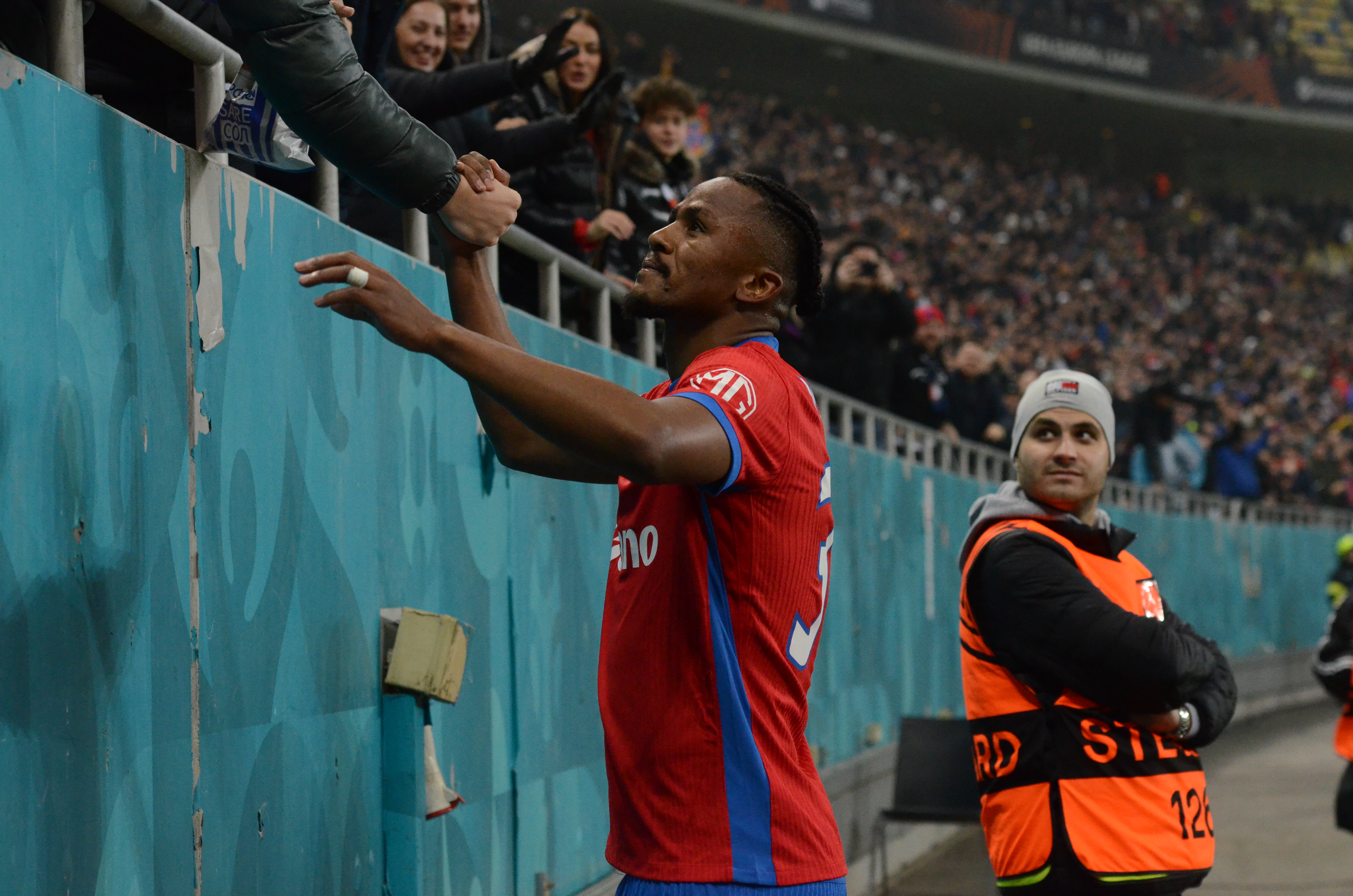 Siyabonga Ngezana i-a zis ”NU” FCSB-ului și se pregătește să dea în vară lovitura carierei