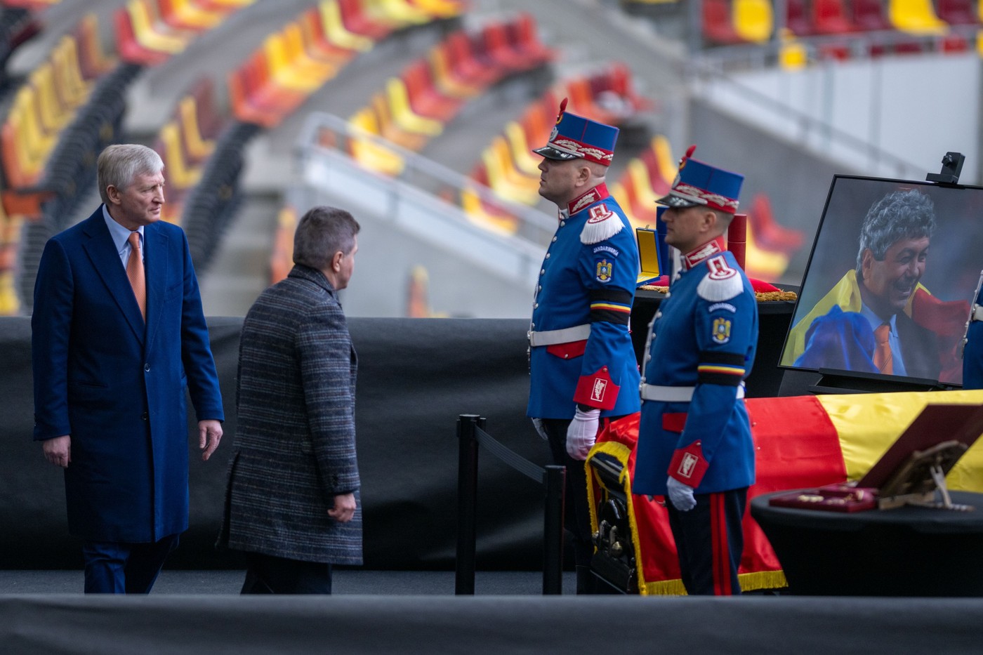 ”Nu le-a venit să creadă”: ce a făcut Rinat Ahmetov, după ce și-a luat rămas-bun de la Mircea Lucescu! I-a lăsat ”mască” pe toți