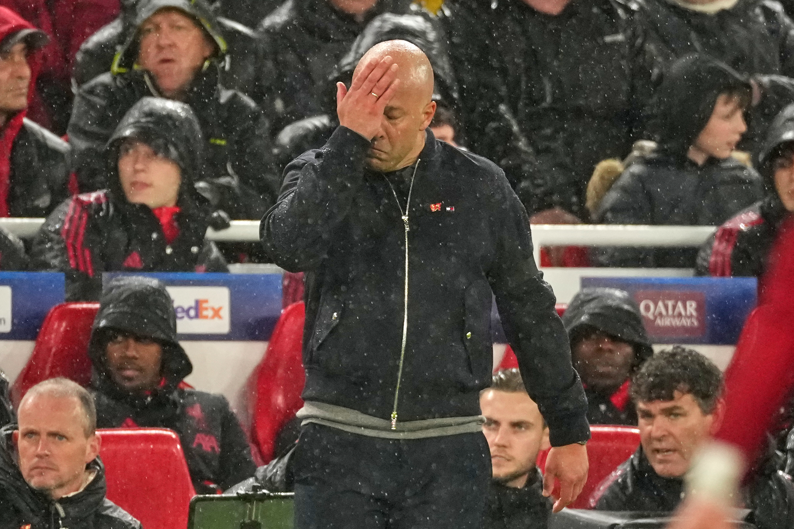 Imagine Stire Englezii i-au cerut demisia lui Arne Slot, după Liverpool - PSG 0-2: ”Îngrozitor” | 2review.ro