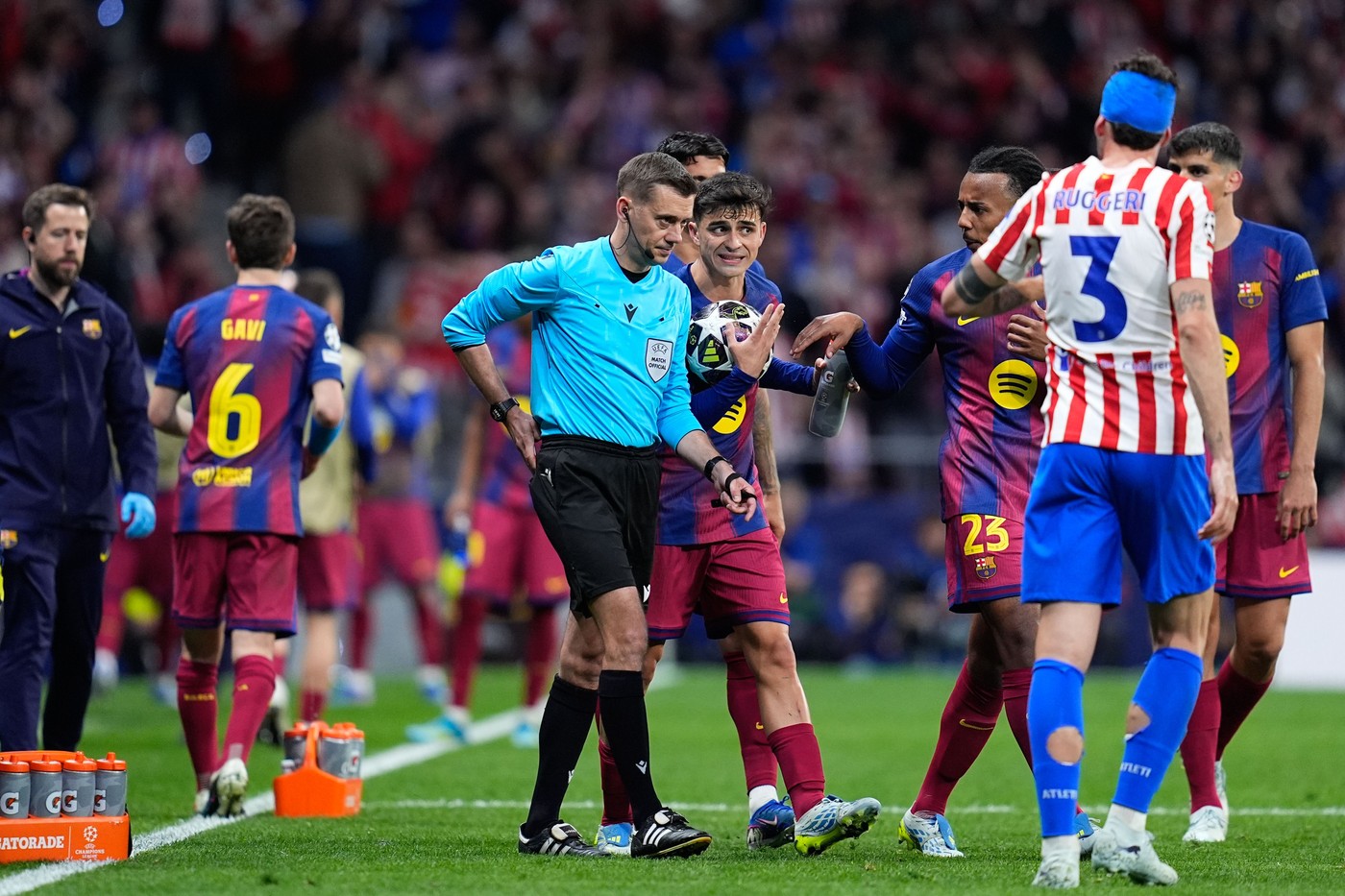 Imagine Stire Verdict categoric, după Atletico Madrid - Barcelona: ”`Poetul`, cel mai slab”! Nici Yamal n-a scăpat: ”Asta nu mi-a plăcut” | 2review.ro