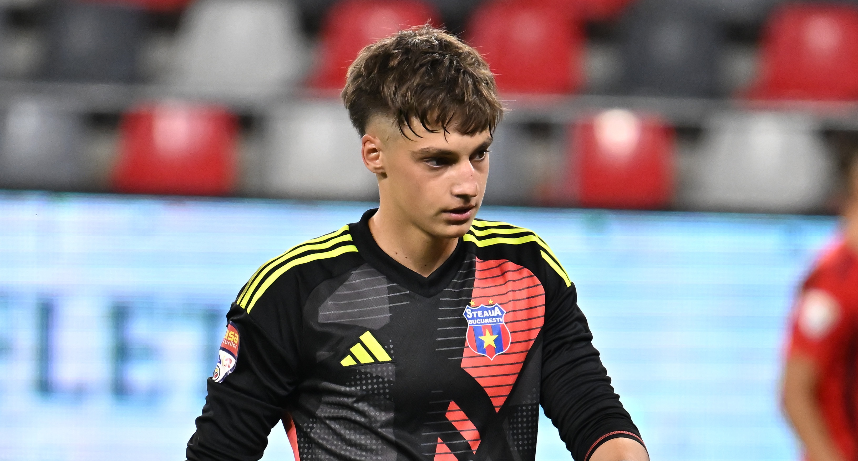 Farul a făcut anunțul despre transferul lui Rafael Munteanu la FCSB