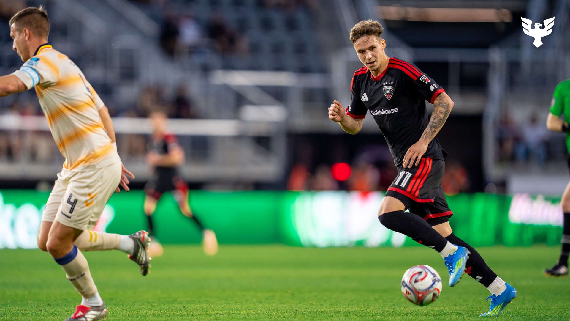 Louis Munteanu, umilit de o echipă de Liga 3 la primul meci ca titular pentru DC United! Nota primită