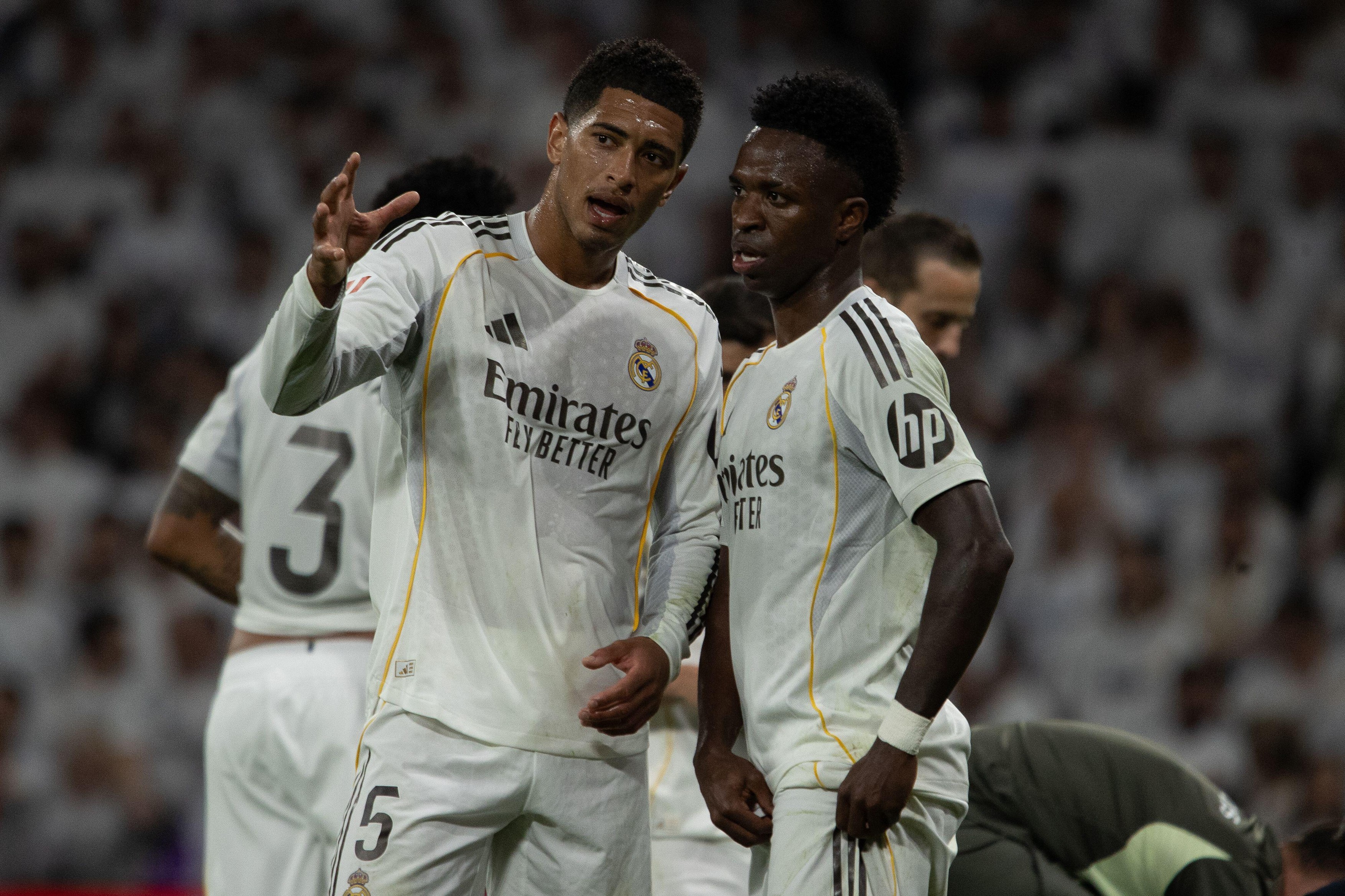 Vinicius jr și Bellingham, conflict pe teren, în returul Bayern - Real 4-3. ”Taci din gură!”