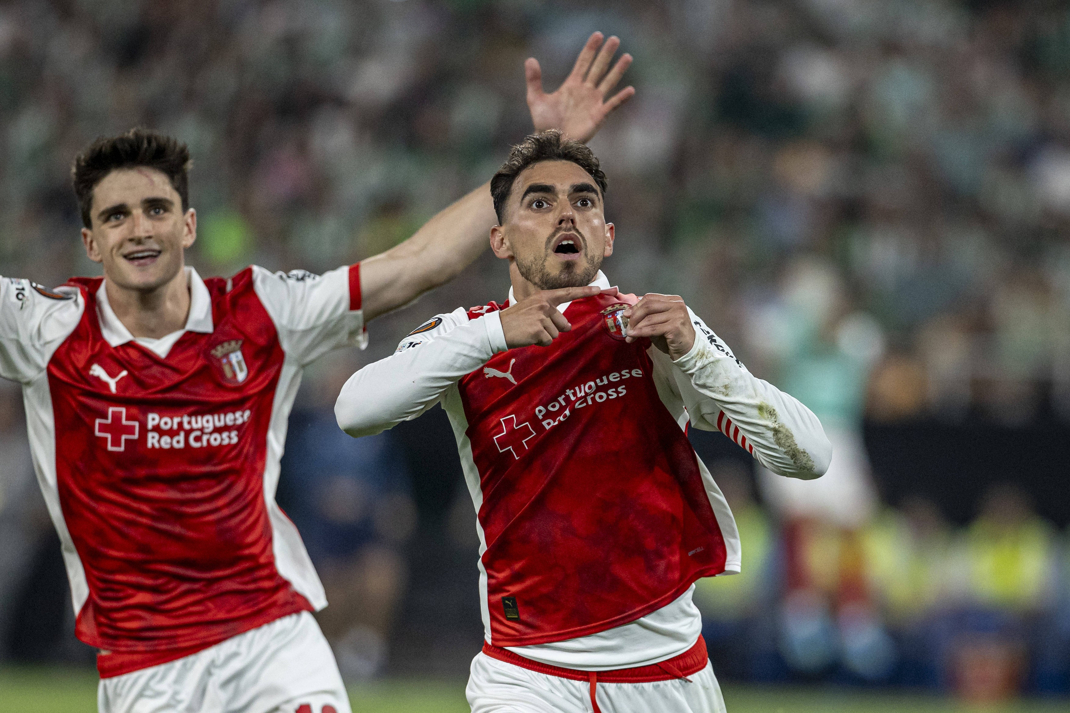 Imagine Stire Betis - Braga 2-4. Partidă epică în Spania: portughezii au întors scorul și s-au calificat în semifinalele UEL | 2review.ro