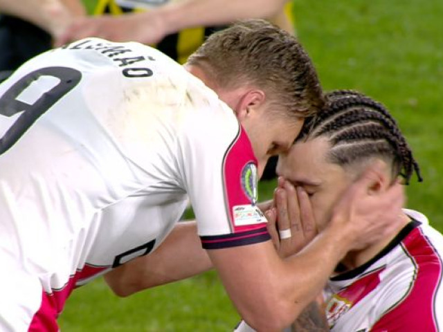Andrei Rațiu, fază rară în AEK - Rayo