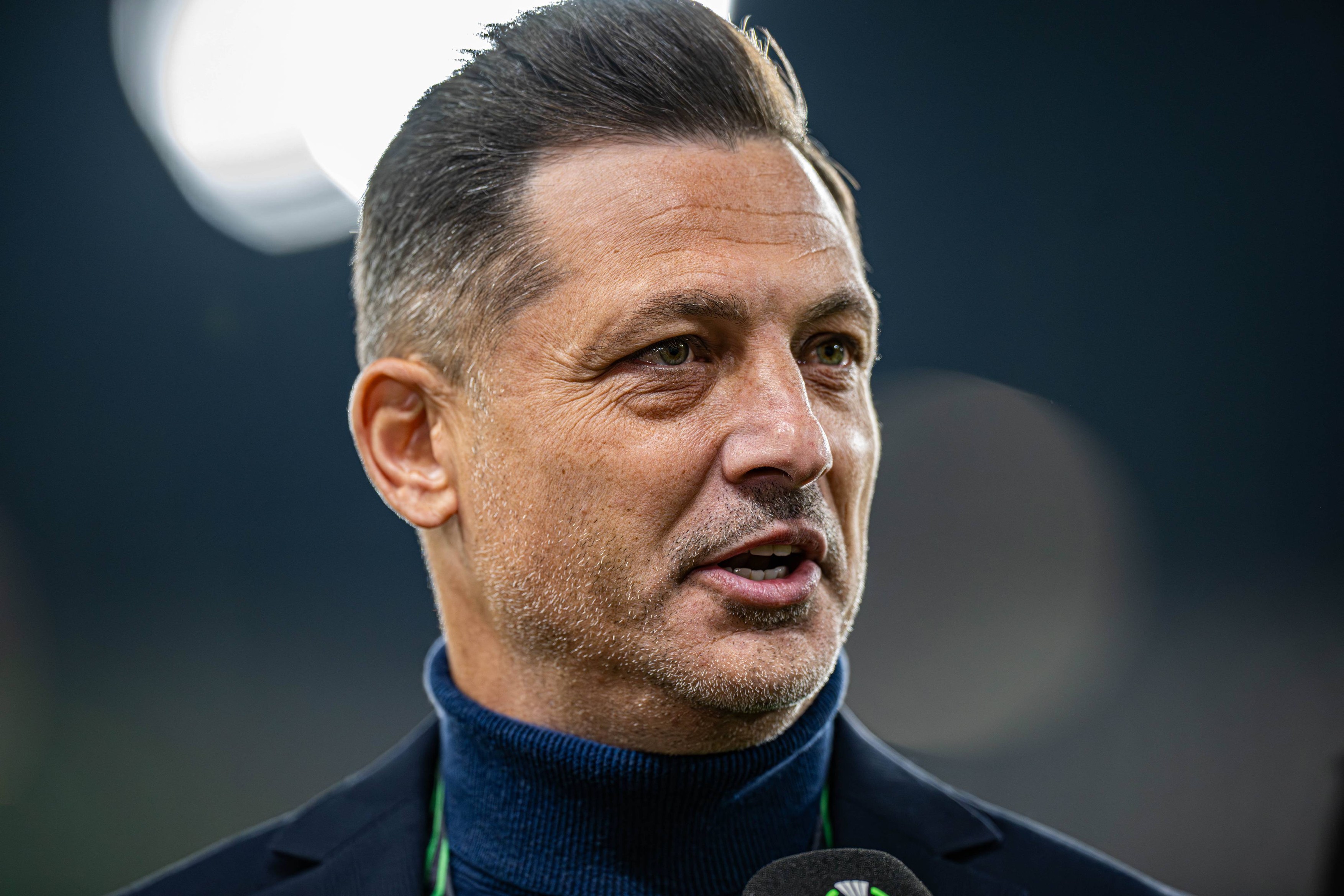 Imagine Stire Mirel Rădoi, pe urmele lui Cosmin Olăroiu: Eu cred că va rămâne și din vară la FCSB | 2review.ro