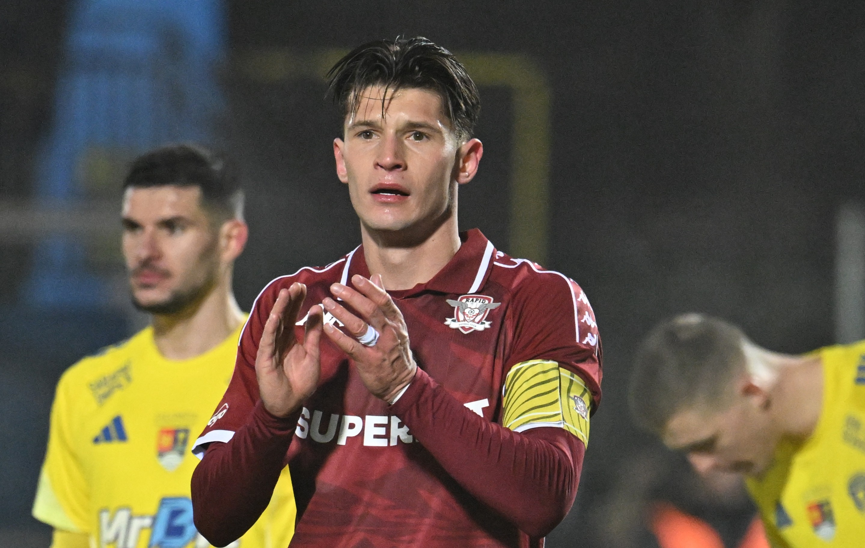 Costel Gâlcă i-a luat banderola lui Alex Dobre: ”Dacă nu se adaptează, va juca altul care înțelege”