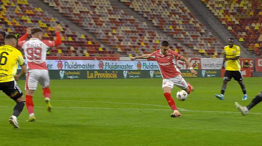 Imagine Stire Dinamo - ”U” Cluj 0-0, ACUM pe Digi Sport 1. Trupa lui Bergodi se poate desprinde în vârful clasamentului | 2review.ro