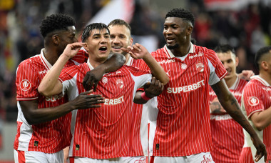 FOTBAL:DINAMO BUCURESTI-UNIVERSITATEA CLUJ, PLAY OFF SUPERLIGA SUPERBET (18.04.2026)