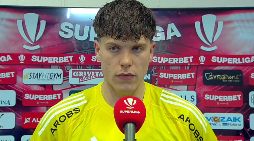 Imagine Stire După 1-2 cu Dinamo, Andrei Coubiș a apărut în fața microfonului: ”Să nu ascultați ce se spune! Sunt toate prostiile” | 2review.ro