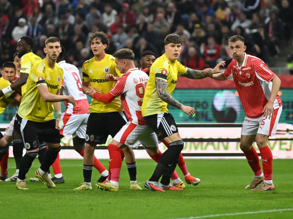 FOTBAL:DINAMO BUCURESTI-UNIVERSITATEA CLUJ, PLAY OFF SUPERLIGA SUPERBET (18.04.2026)