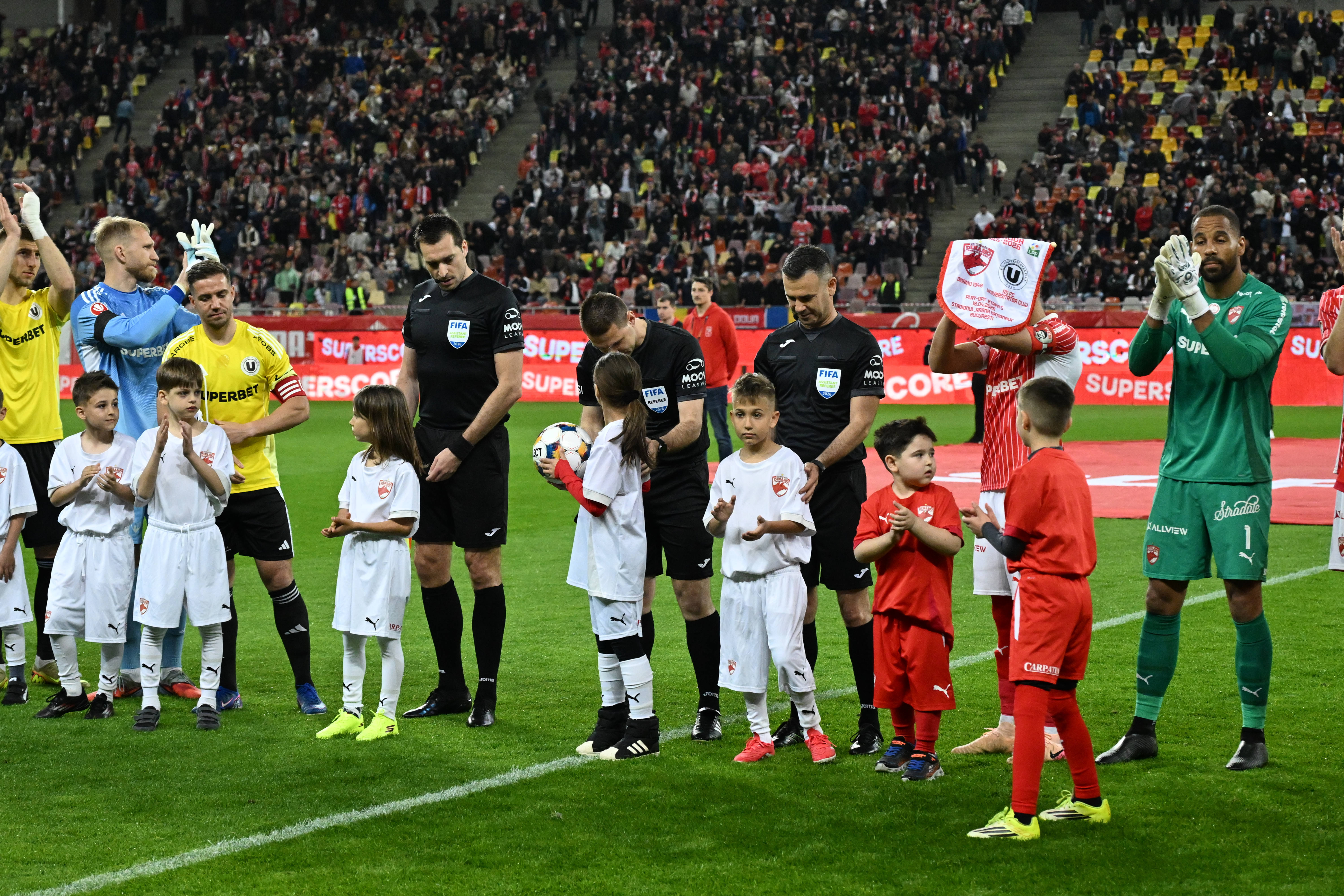 Imagine Stire Dinamo a ieșit ”la atac”, după victoria cu ”U” Cluj! Arbitrul acuzat că e ”fan FCSB înrăit și anti-dinamovist” | 2review.ro