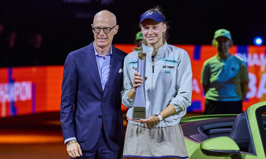 Tennis 2026: PORSCHE TENNIS GRAND PRIX Stuttgart: RYBAKINA 7:5 6:1 MUCHOVA